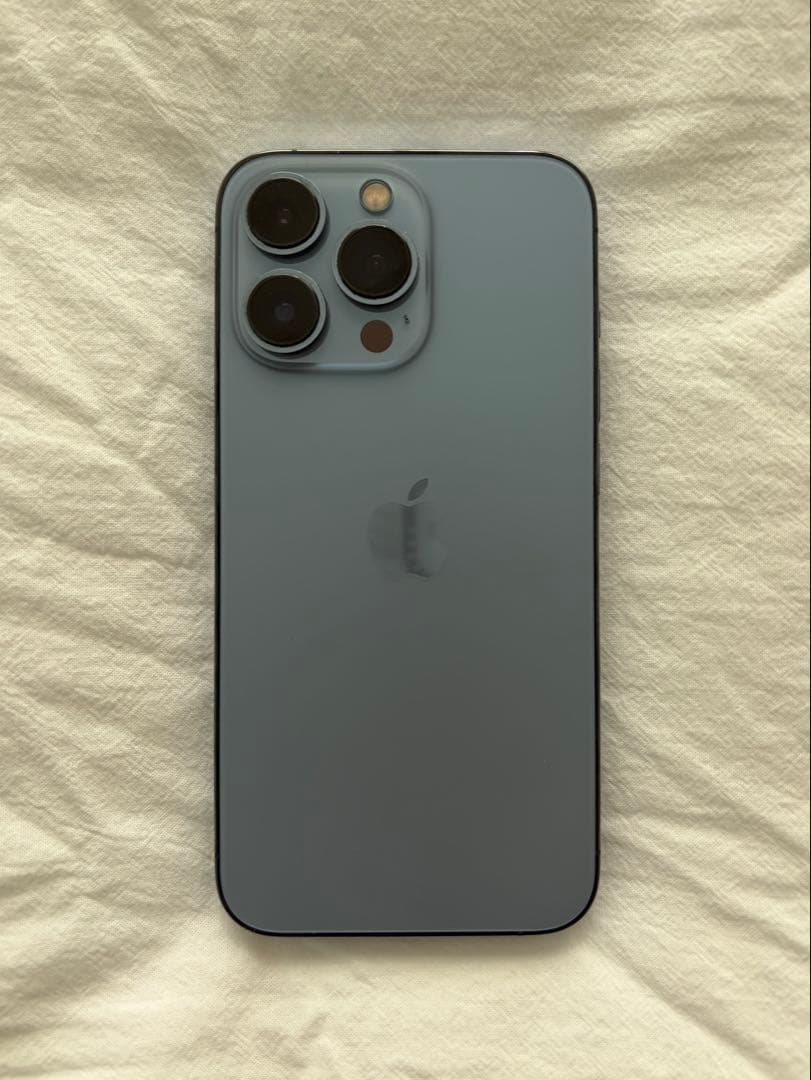 ヤ*ン様 Apple iPhone 13 Pro シエラブルー 本体