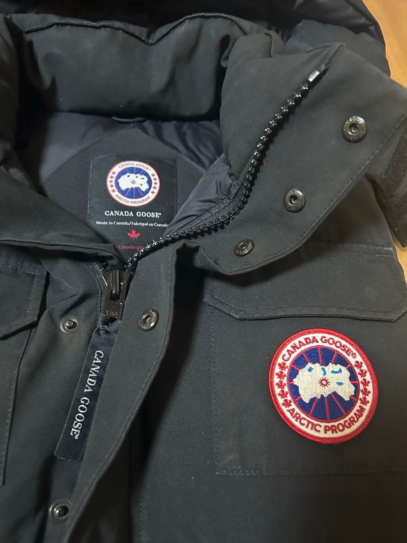 早い者勝ち‼️カナダグース ダウンベスト　ブラック　メンズ　ダウン厚め　希少レア