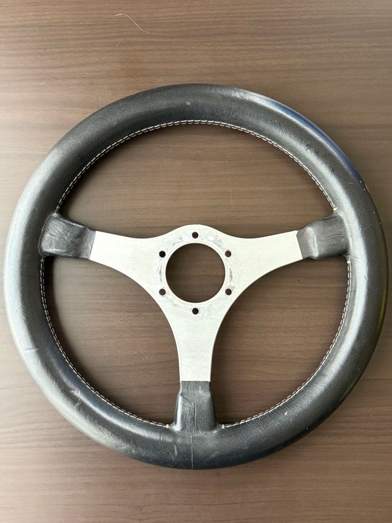 momo モモ　ステアリング　ジャッキースチュワート