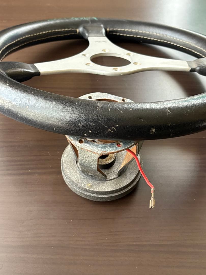 momo モモ　ステアリング　ジャッキースチュワート