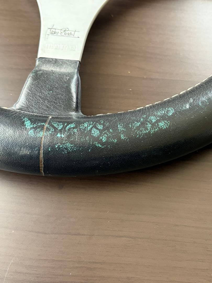 momo モモ　ステアリング　ジャッキースチュワート