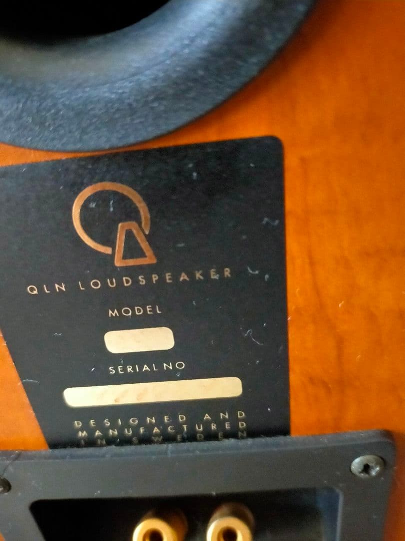 QLN 601 スウェーデン製 スピーカー