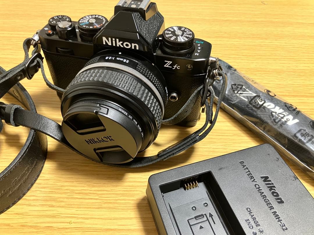 Nikon Z fc ミラーレスカメラ 28m セット