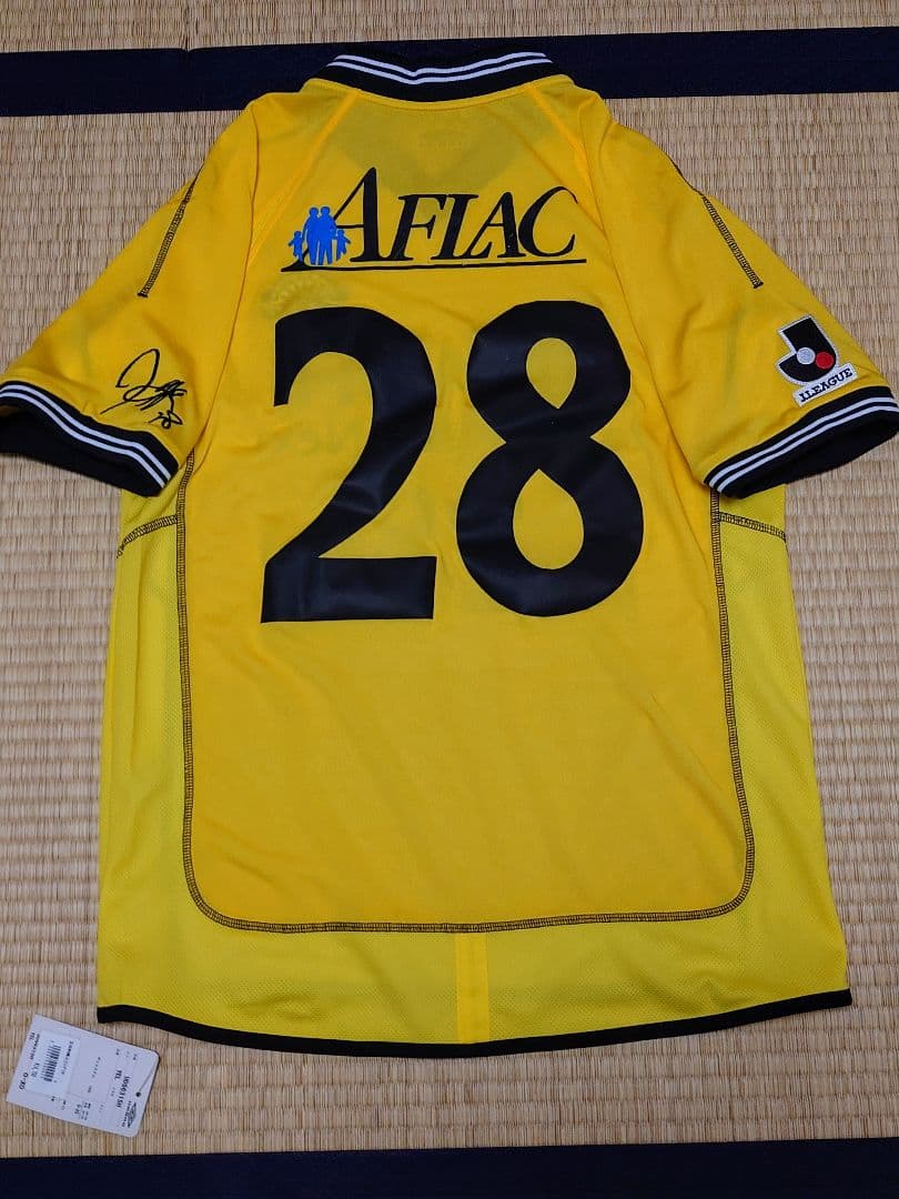 2004 柏レイソル 28番 玉田圭司選手 ユニフォーム サイン刺繍入 O-XO