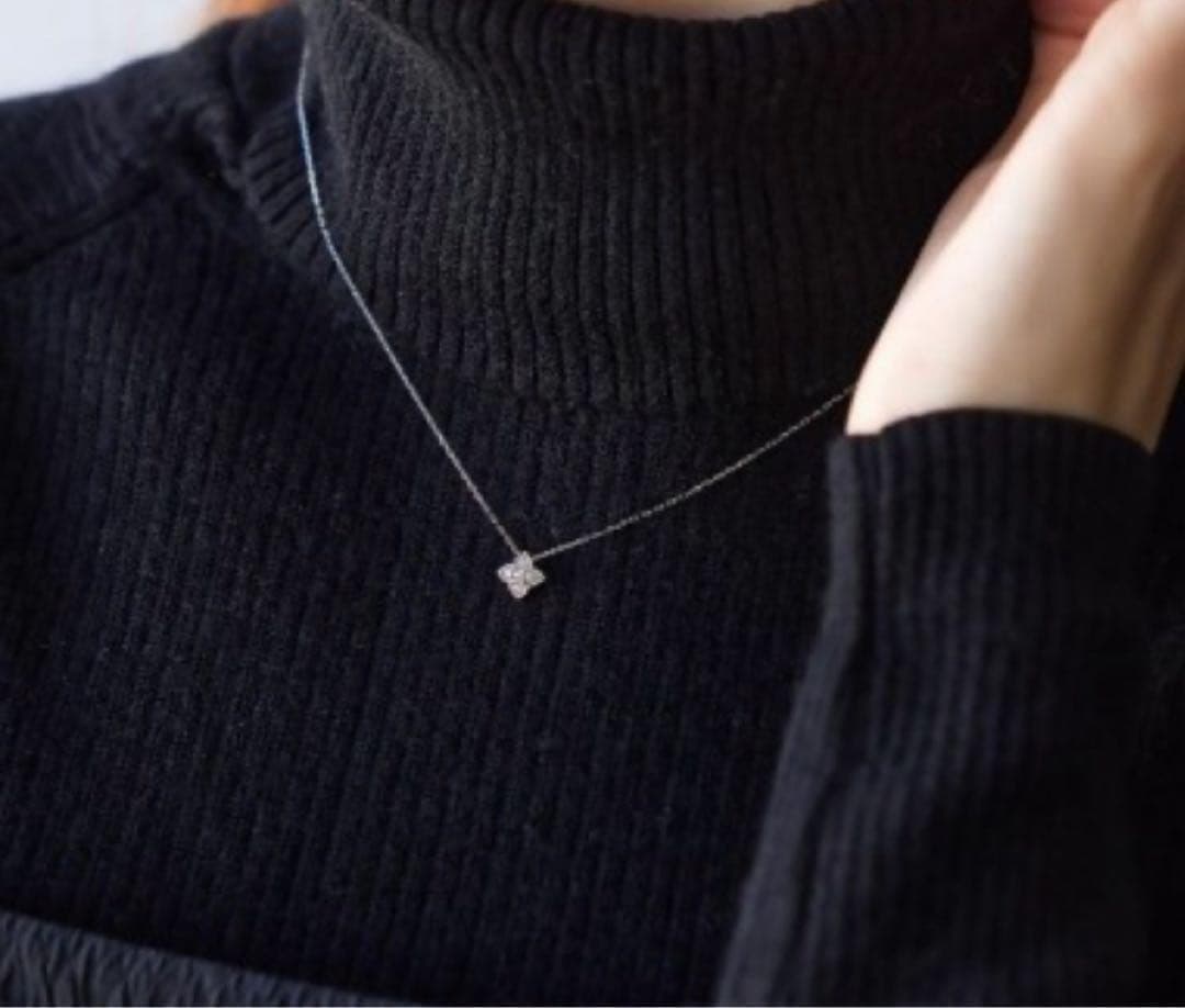 未使用級♡ヴァンドーム青山　50周年記念ネックレス プラチナ