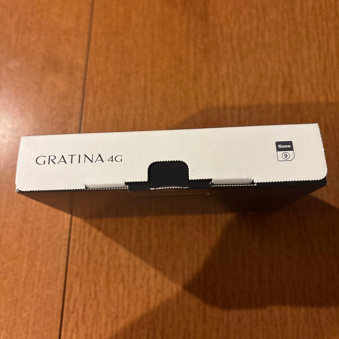 新品未使用au GRATINA 4G KYF31 ブラック SIMロック解除済