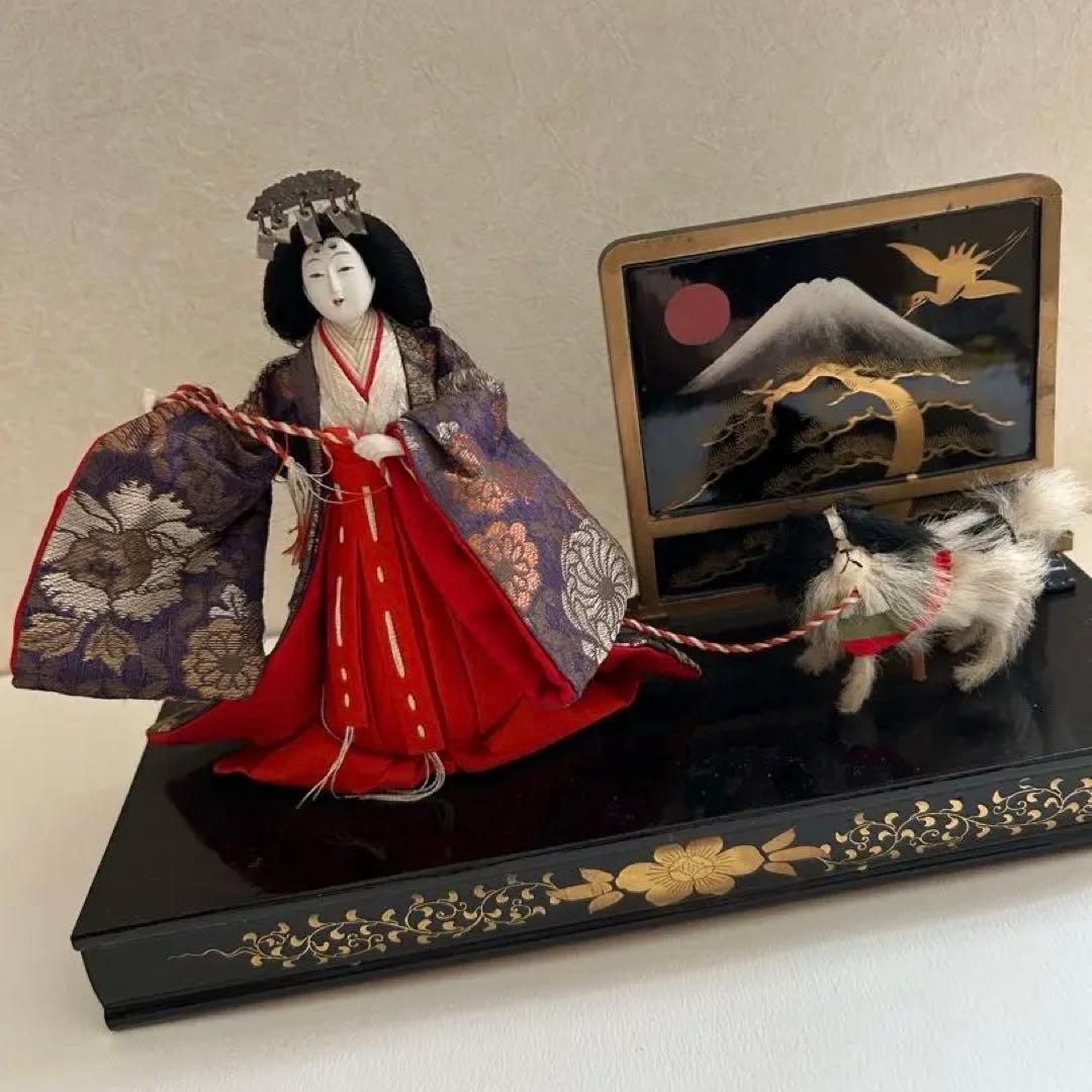 雛人形　狆引き官女　犬引き官女　狆を連れた官女　明治　大正　市松人形