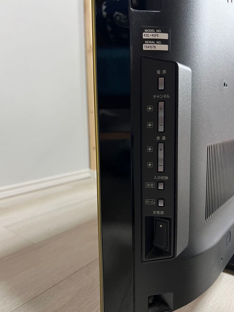 SONY 薄型液晶テレビ 本体　40インチ 機種名KDL-40F5