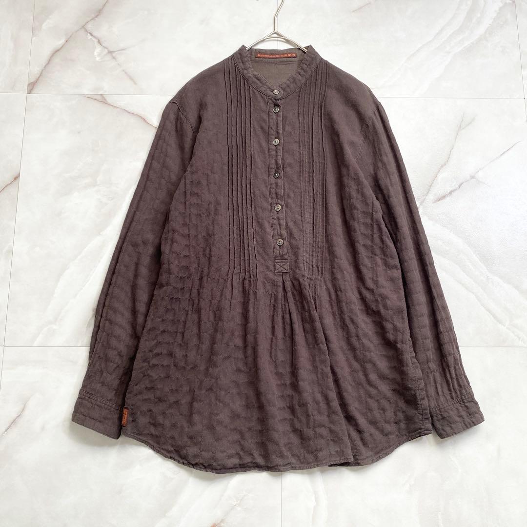 A18443 マドモアゼルノンノン スタンドカラーピンタックブラウス 茶系 38