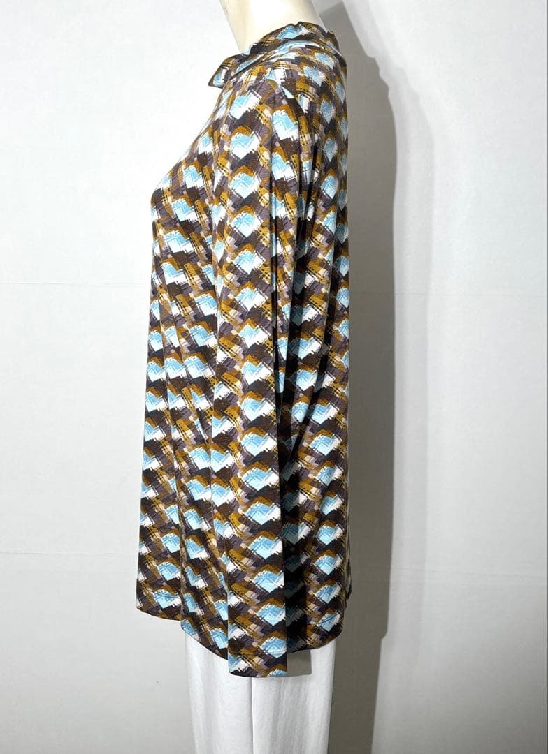 【新品】定価36,300円　レリアン　幾何学ハイネックカットソー ブルー系13＋