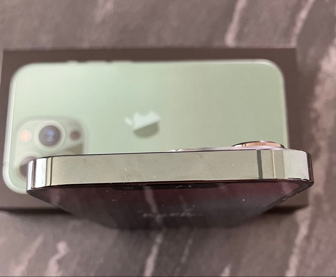 Apple iPhone 13 Pro アルパイングリーン 128GB