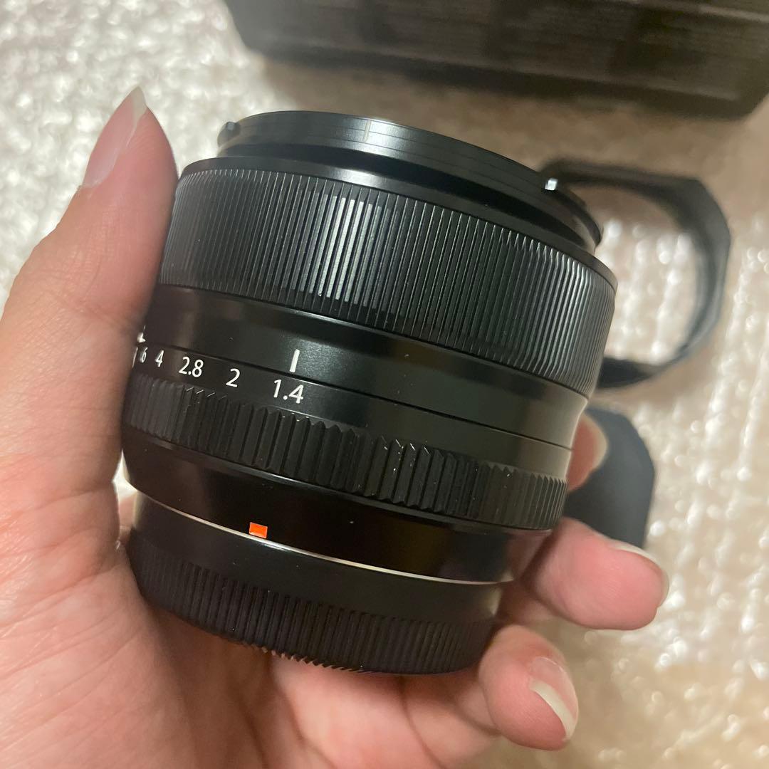美品FUJIFILM XF 35mm F1.4 R 単焦点レンズ Xマウント