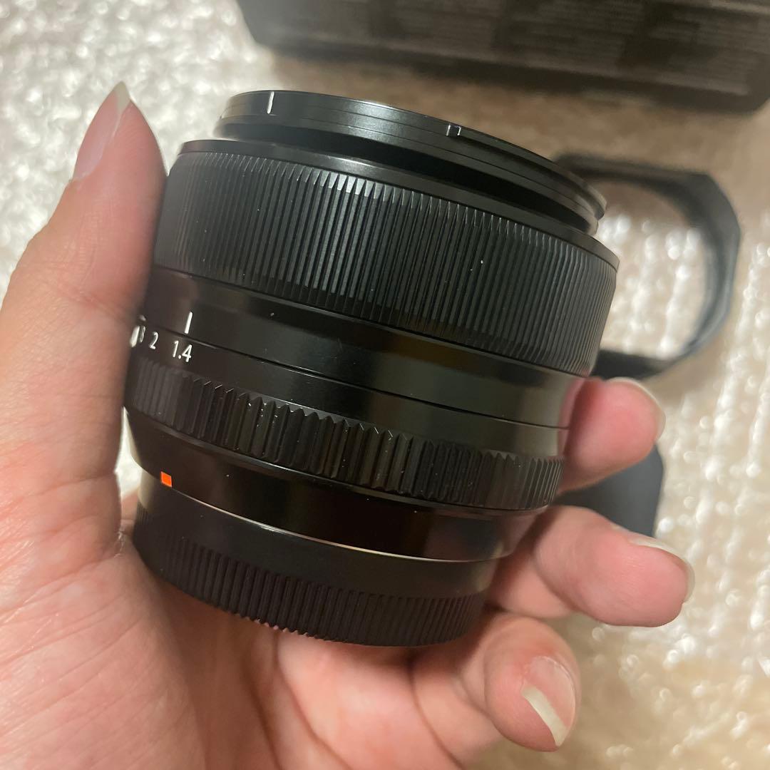 美品FUJIFILM XF 35mm F1.4 R 単焦点レンズ Xマウント