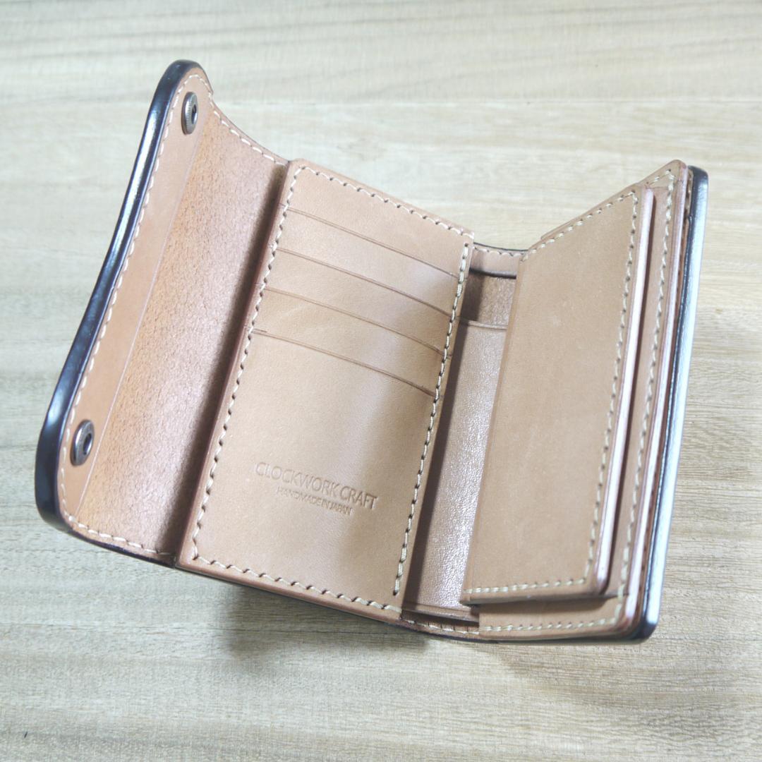 栃木レザー　セミアニリン染めスムースヌメ　ミドルウォレット　キャメル/生成り