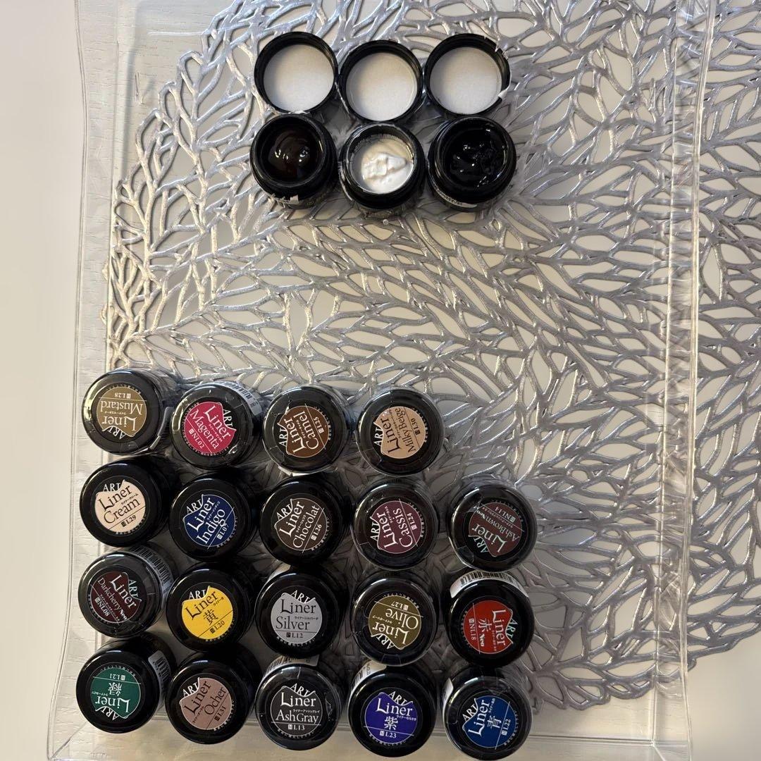 mmm　ほぼ未使用品お得です! プリジェルカラー200色セット