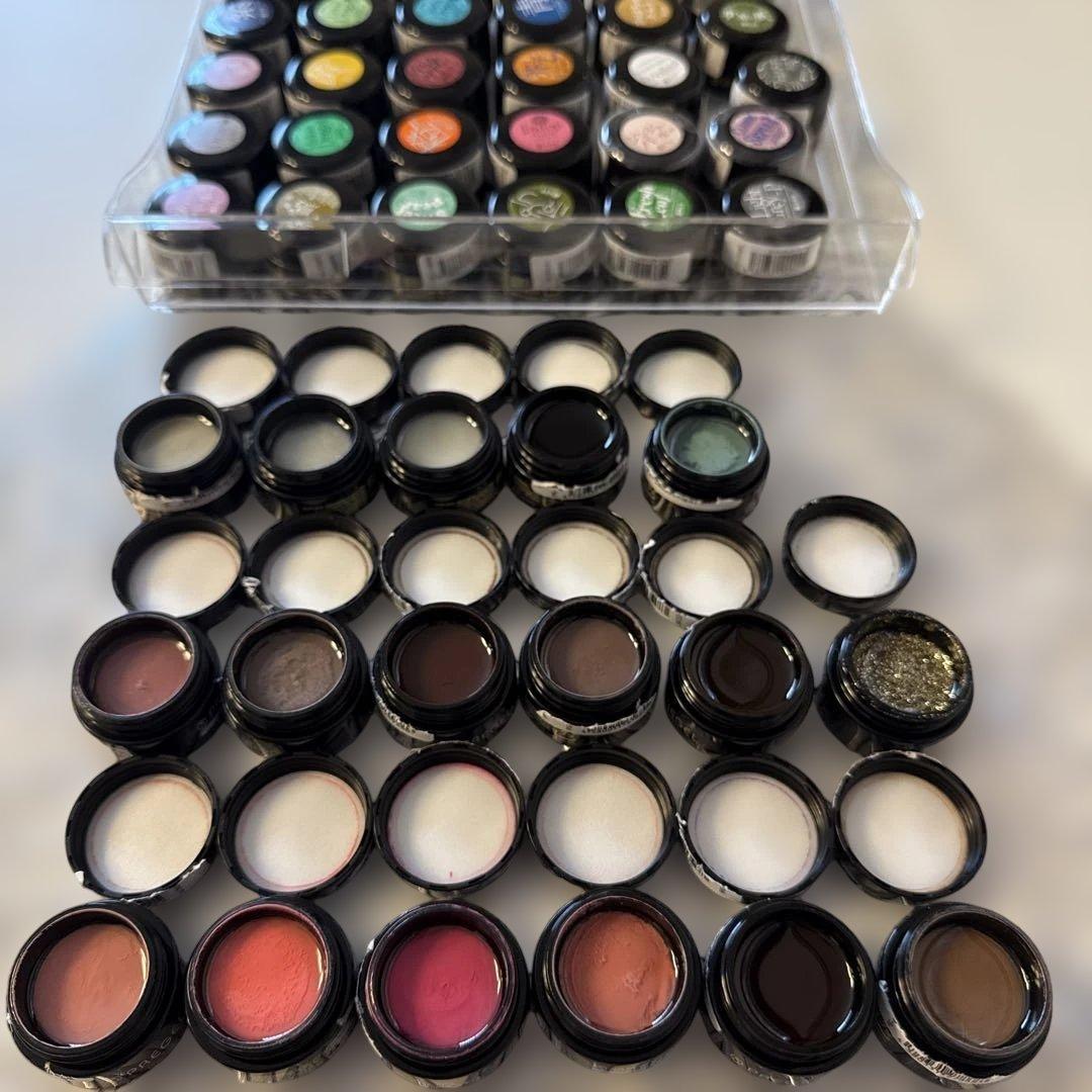 mmm　ほぼ未使用品お得です! プリジェルカラー200色セット