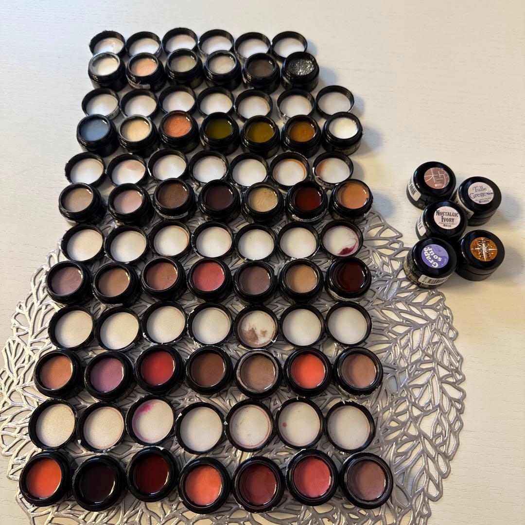 mmm　ほぼ未使用品お得です! プリジェルカラー200色セット