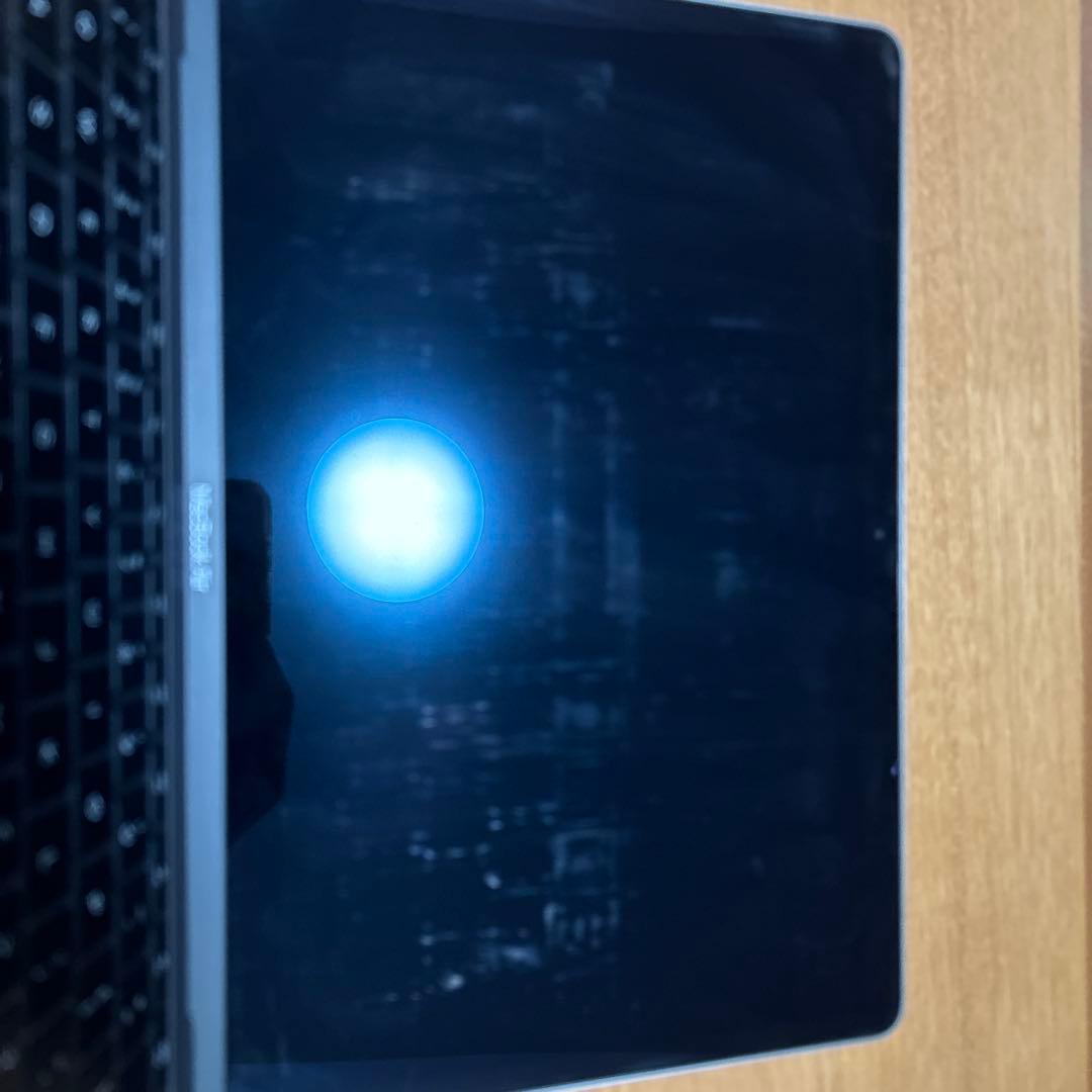 MacBook Air (Retina, 13-inch, 2019) 本体