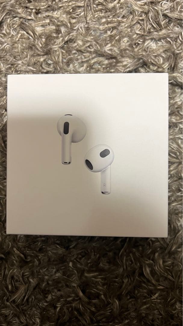 【週末限定値引き中】Apple Airpods (第3世代) MME73J/A