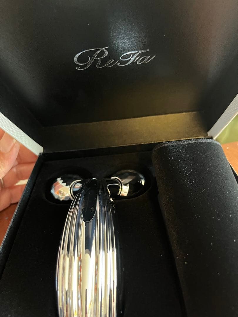 新品ReFa リファカラットレイRF-PC2019B SILVER