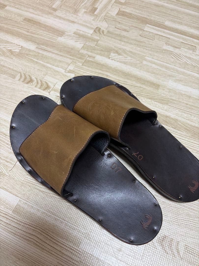 JUTTA NEUMANN（ユッタ ニューマン）SIMONEシモーネ　D7