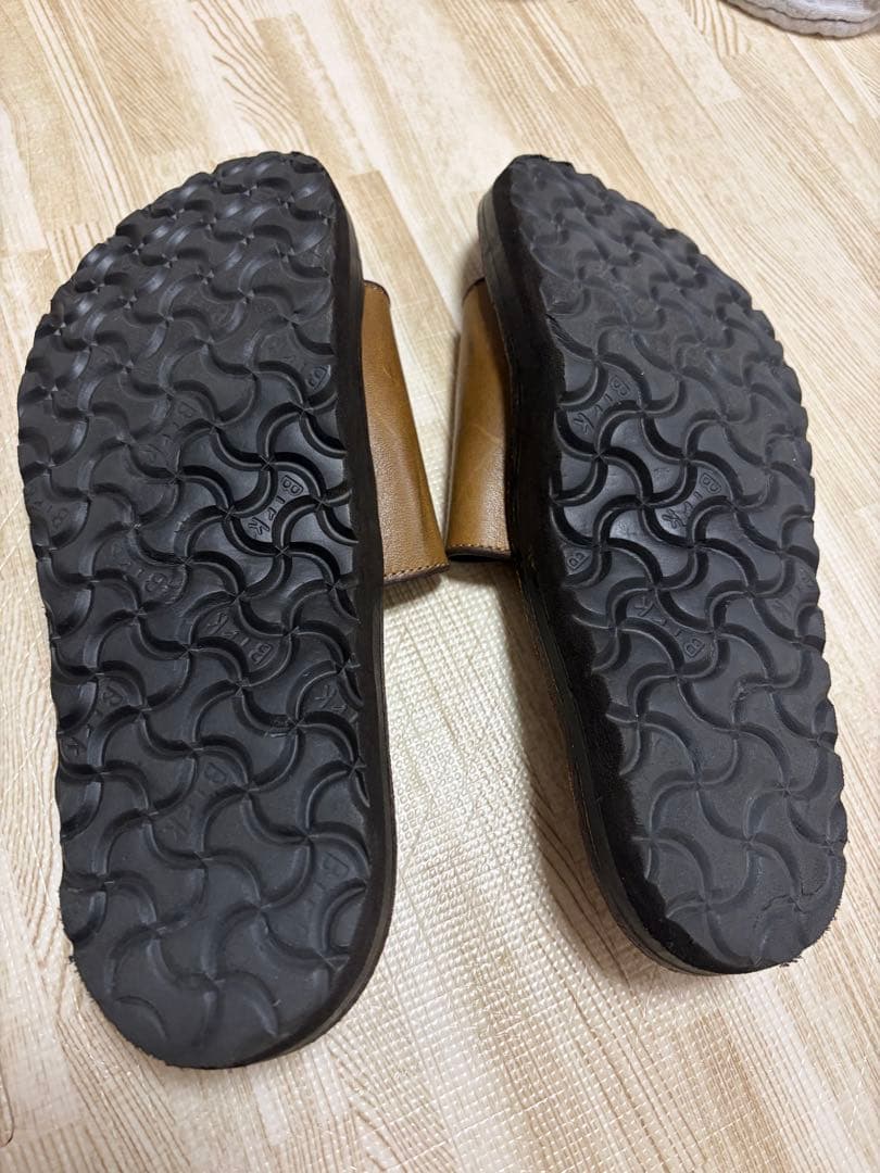 JUTTA NEUMANN（ユッタ ニューマン）SIMONEシモーネ　D7