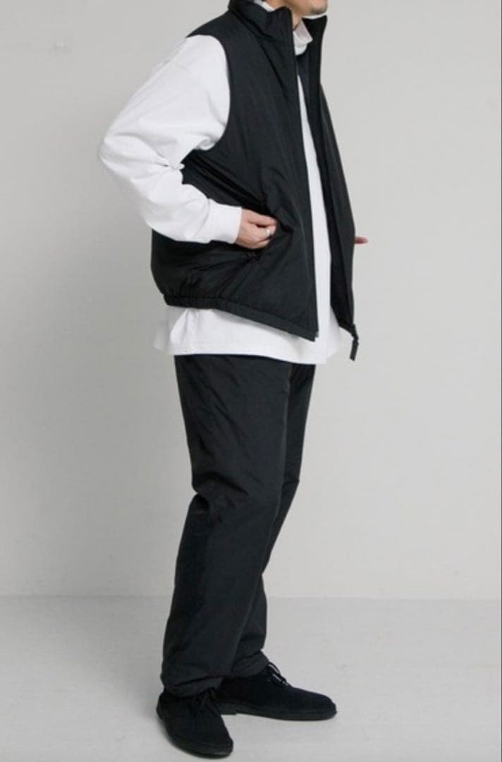 【美品】WILDTHINGS × UR モンスターベスト　ブラックM