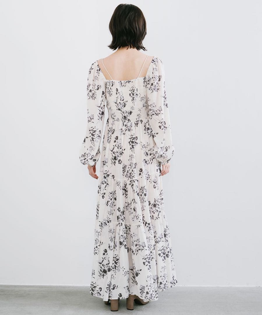 大人気完売 ココディール シャーリングティアードフラワーワンピース