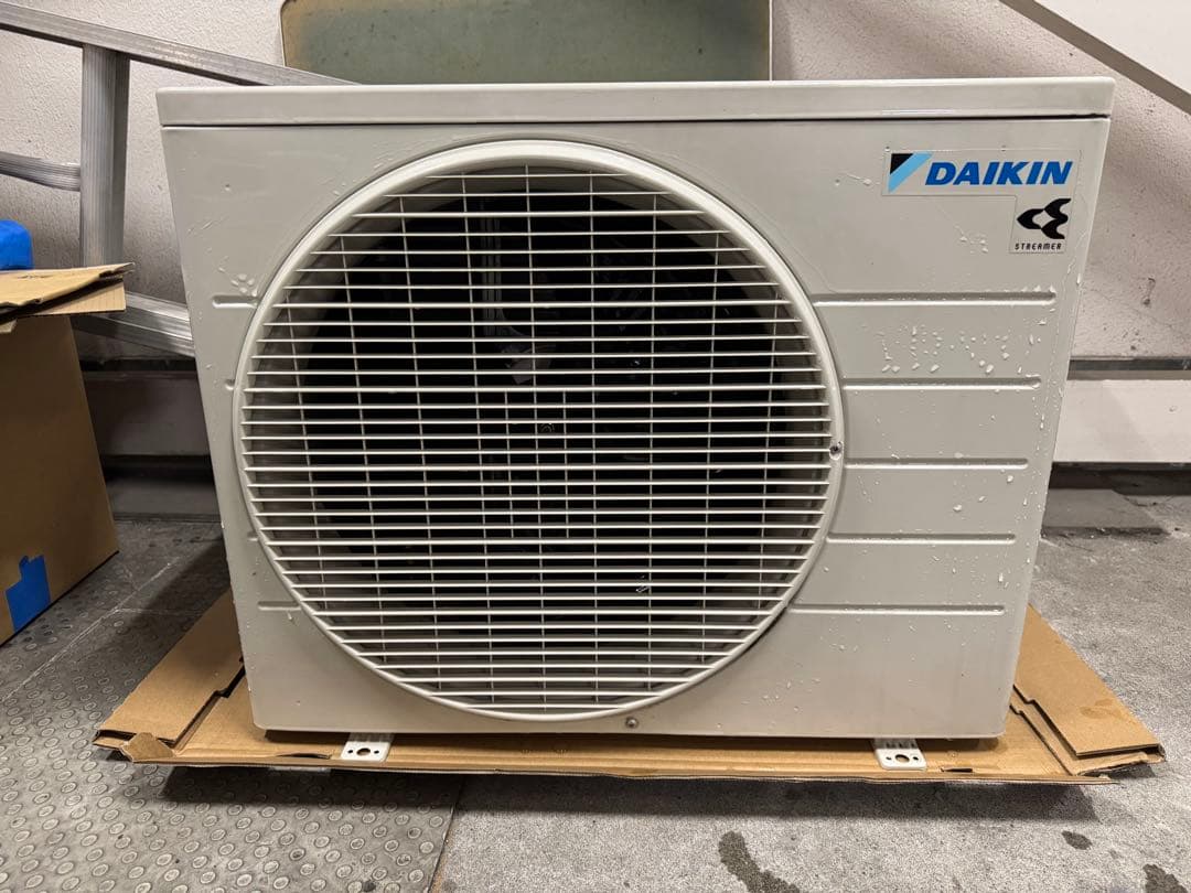 DAIKIN 壁掛けエアコン 本体【分解洗浄済み】