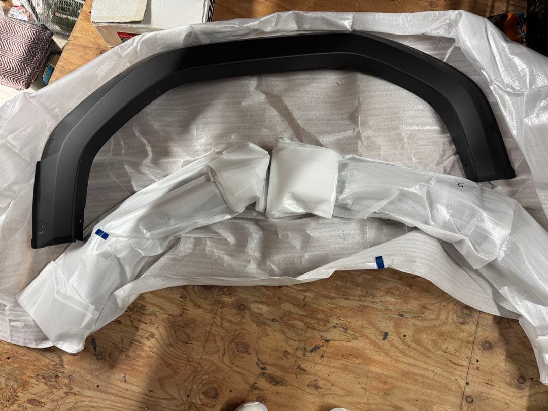 ランクル250 純正オプション　JAOS フェンダー　1台分