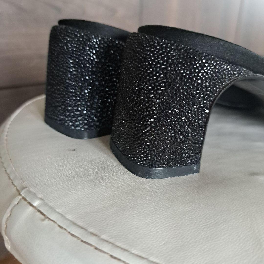 GUCCI ブラック ミュール サンダル