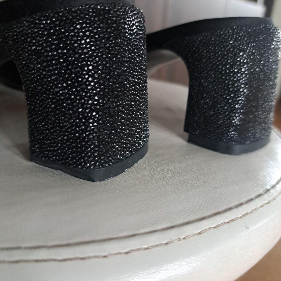 GUCCI ブラック ミュール サンダル