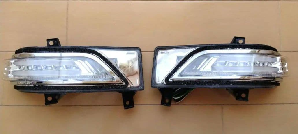 Revier 流星バージョン LEDウインカーミラーレンズキット