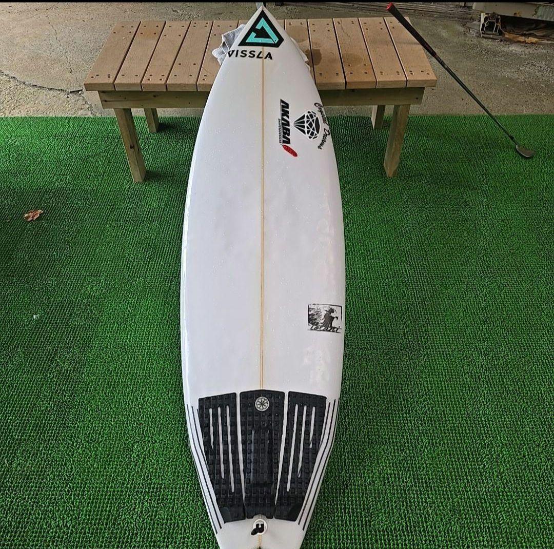 まさ　サーフボード　手渡し