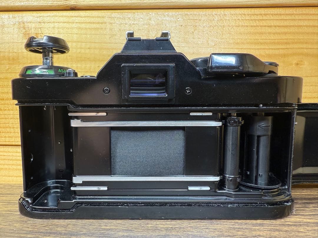 フィルムカメラ Canon AE-1 Program NEW FD 50mm f1.4 f1.8