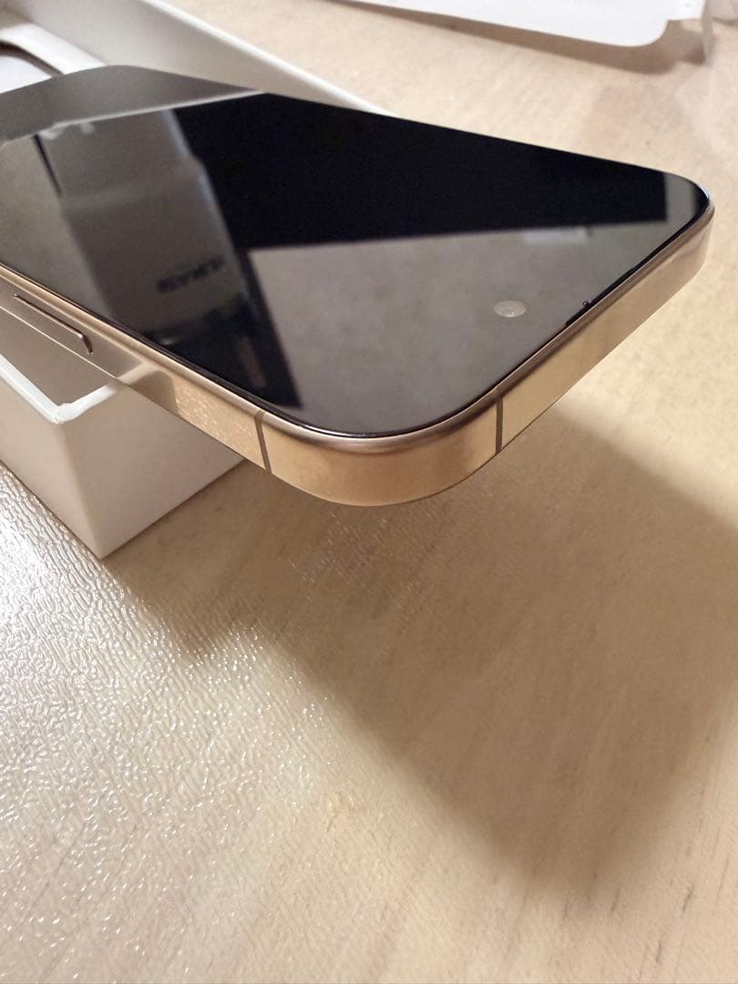 iPhone16Pro デザートチタニウム　128GB