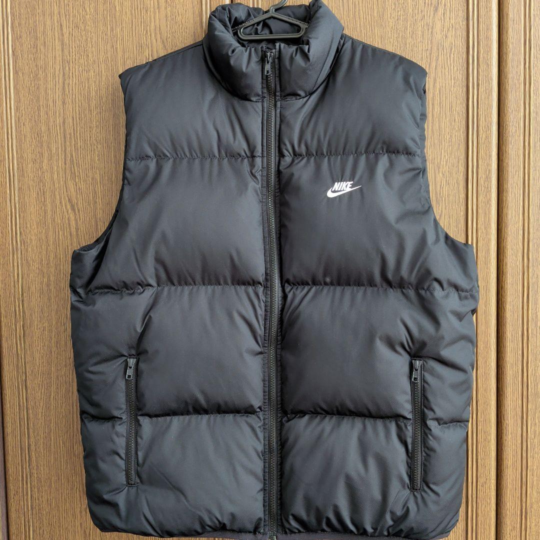NIKE ブラック ダウンベスト