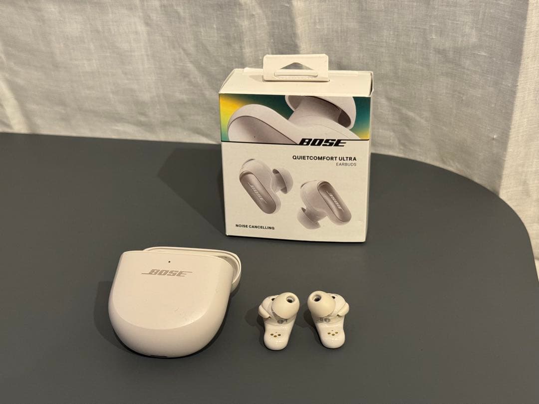 BOSE QuietComfort Ultra Earbuds スモークホワイト