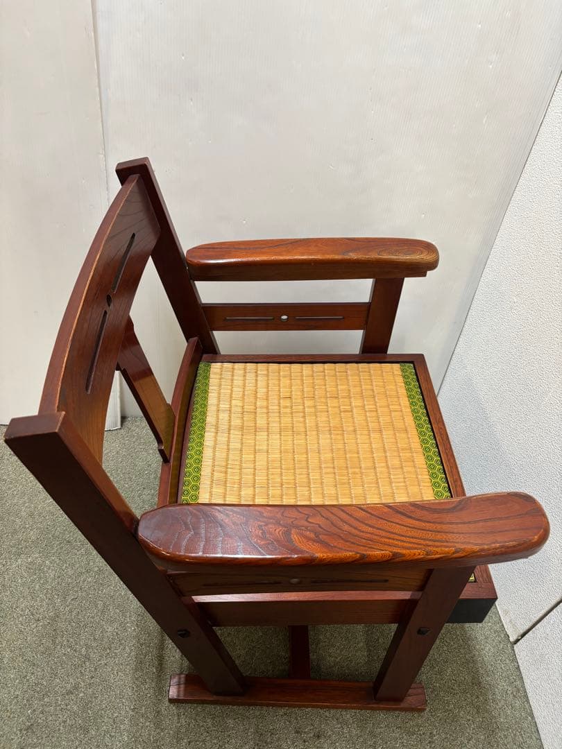 ② 昭和レトロ　和家具　和風アームローチェア　座椅子　ヴィンテージチェア当時物