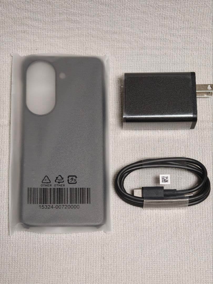 ASUS Zenfone 10 8GB/128GB SIMフリー