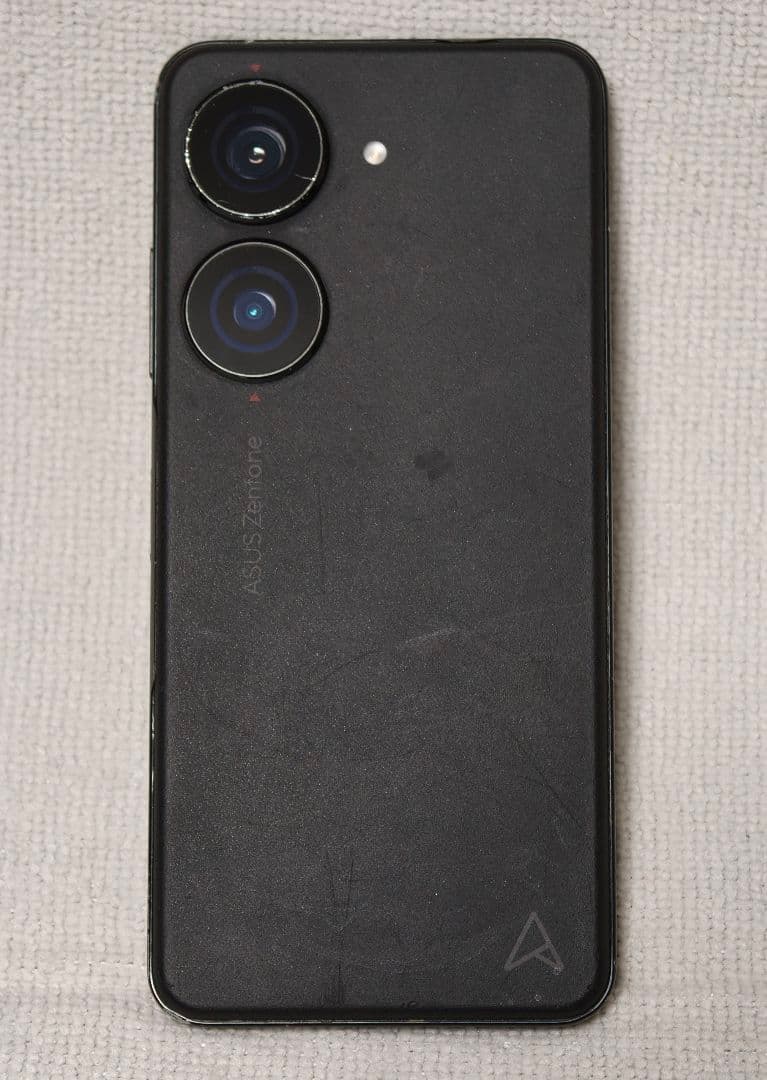 ASUS Zenfone 10 8GB/128GB SIMフリー