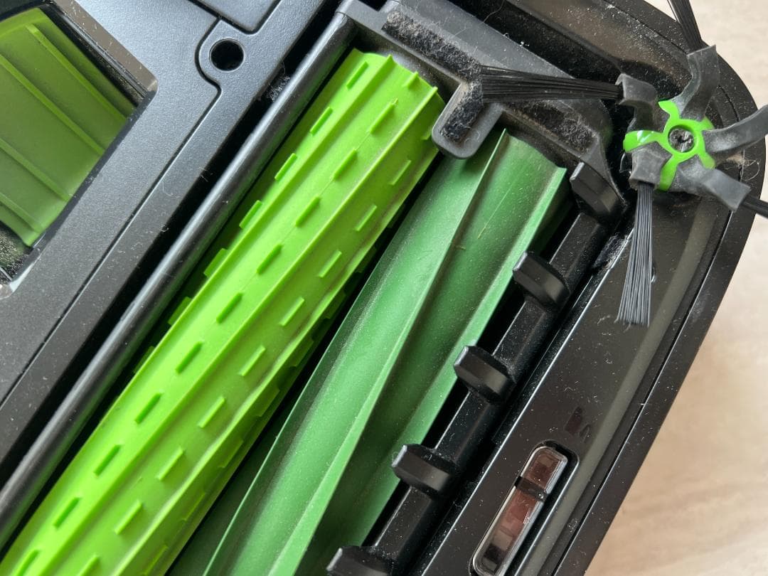 iRobot ルンバ S9+ / 取り扱い説明書・ブラシ・紙パック 付