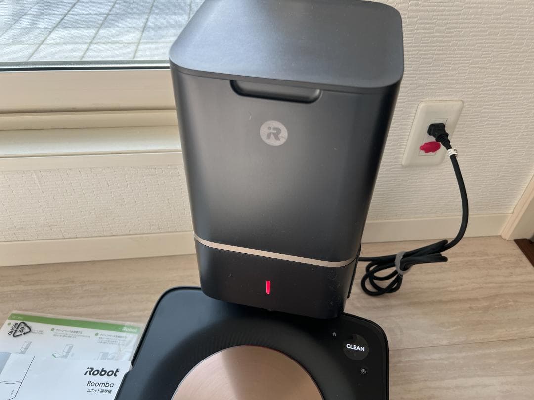 iRobot ルンバ S9+ / 取り扱い説明書・ブラシ・紙パック 付
