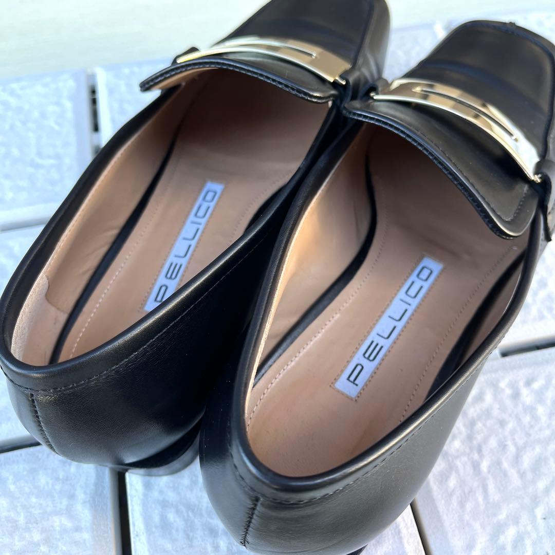 38 PELLICO ビット　ローファ　黒　フラット　ぺたんこ　24.5