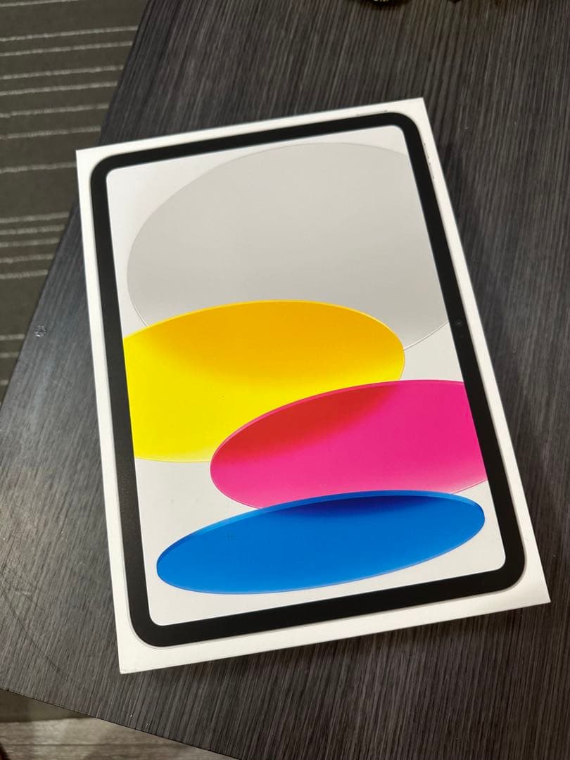 新品第10世代 iPad 10.9インチWi-Fi 64GB MPQ03J/A