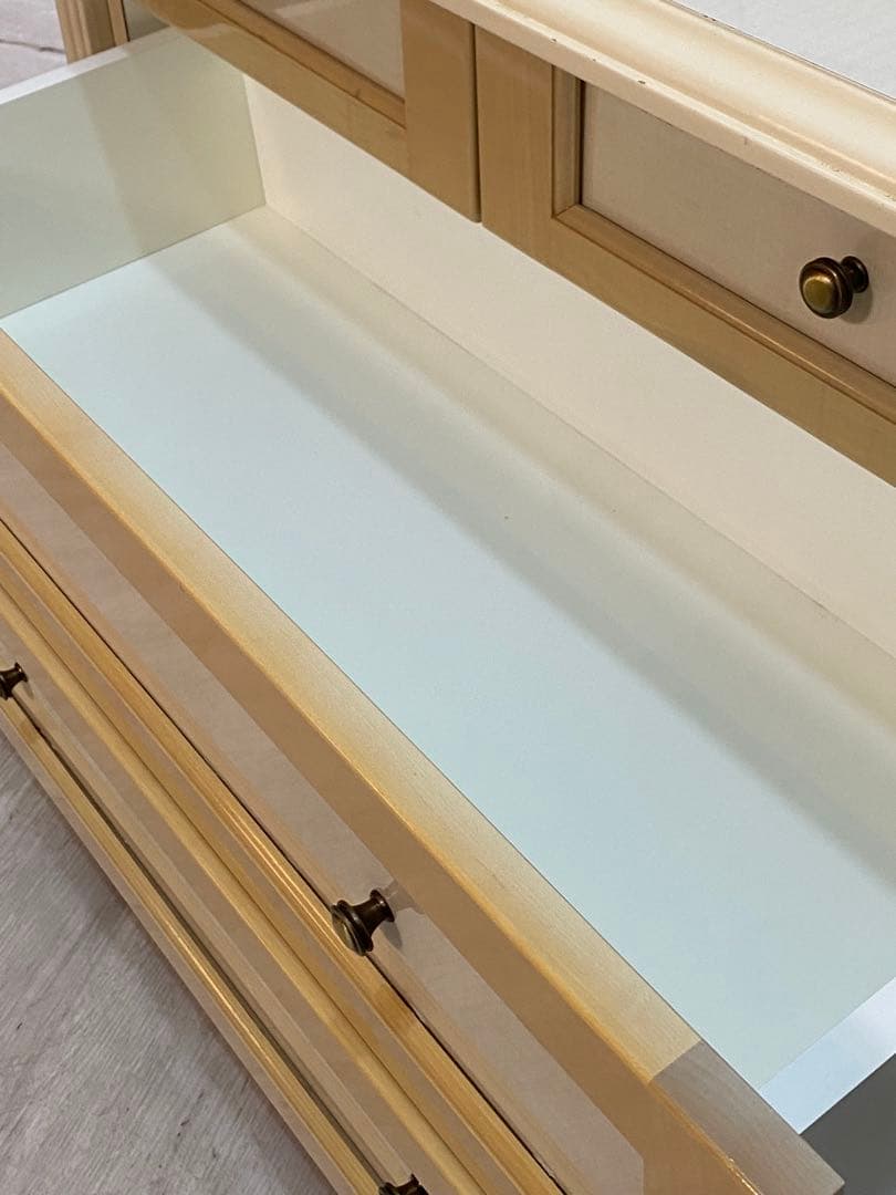 【東京都内23区配送無料】　定価18万円　イタリアアンティーク調　チェスト　箪笥