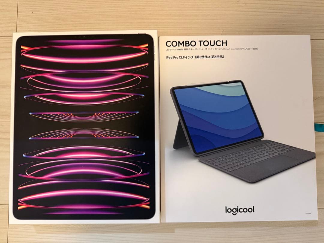 iPad Pro 12.9 第6世代 128GB Combo Touch