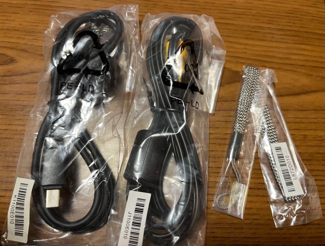 CASIO 9.1メガピクセル コンパクトカメラ