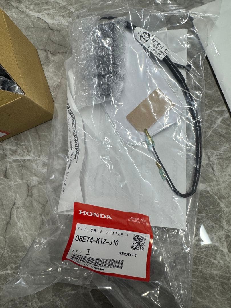 HONDA PCX JK05 グリップヒーター&取付アタッチメント