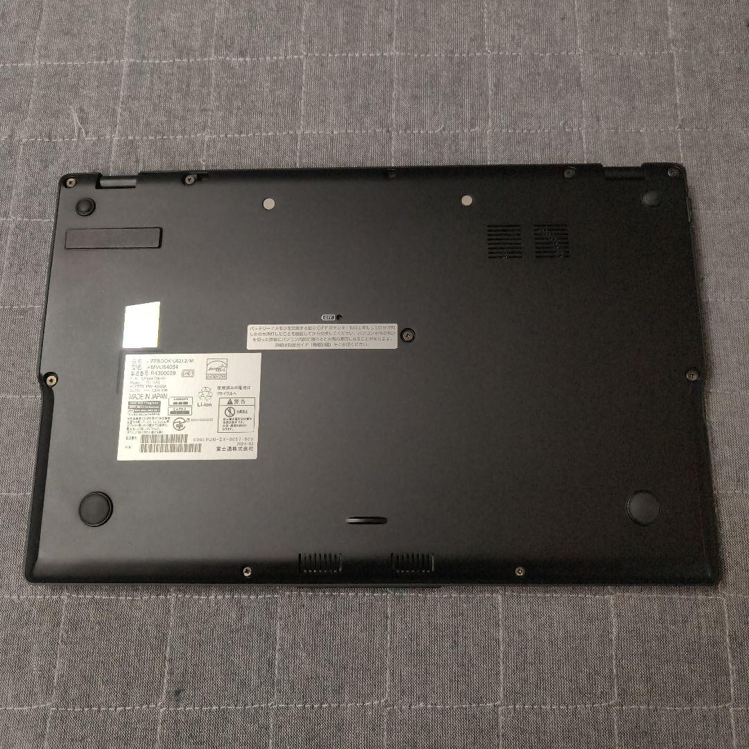 日本製 Fujitsu 美品 13世代 i5 32GB 新品 1TB 軽量薄型